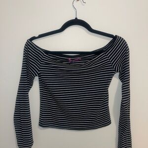 Black and white stripped edikted top